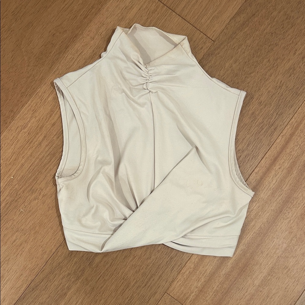Elegant Cream Sleeveless Top with skirt
